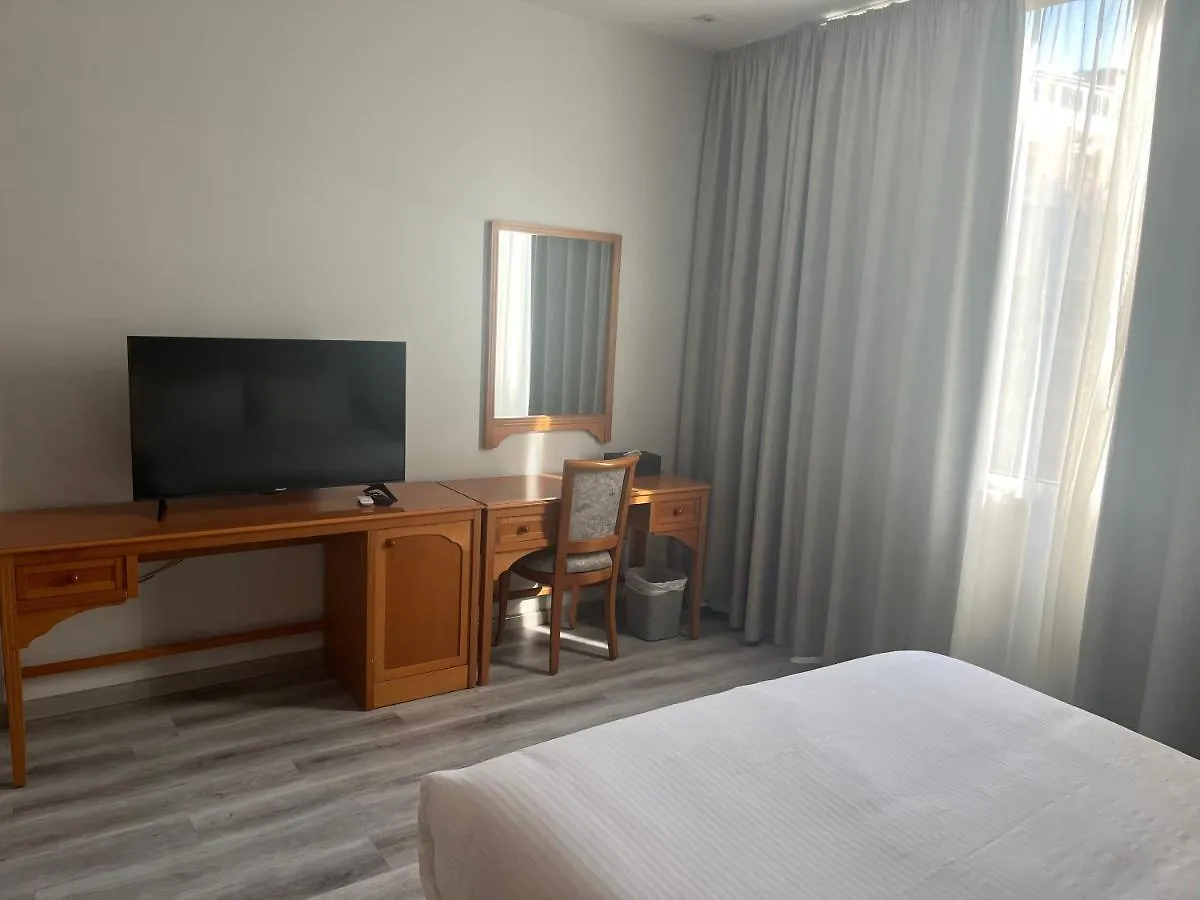 El Sheikh Suites Hotel Beirut Lebanon