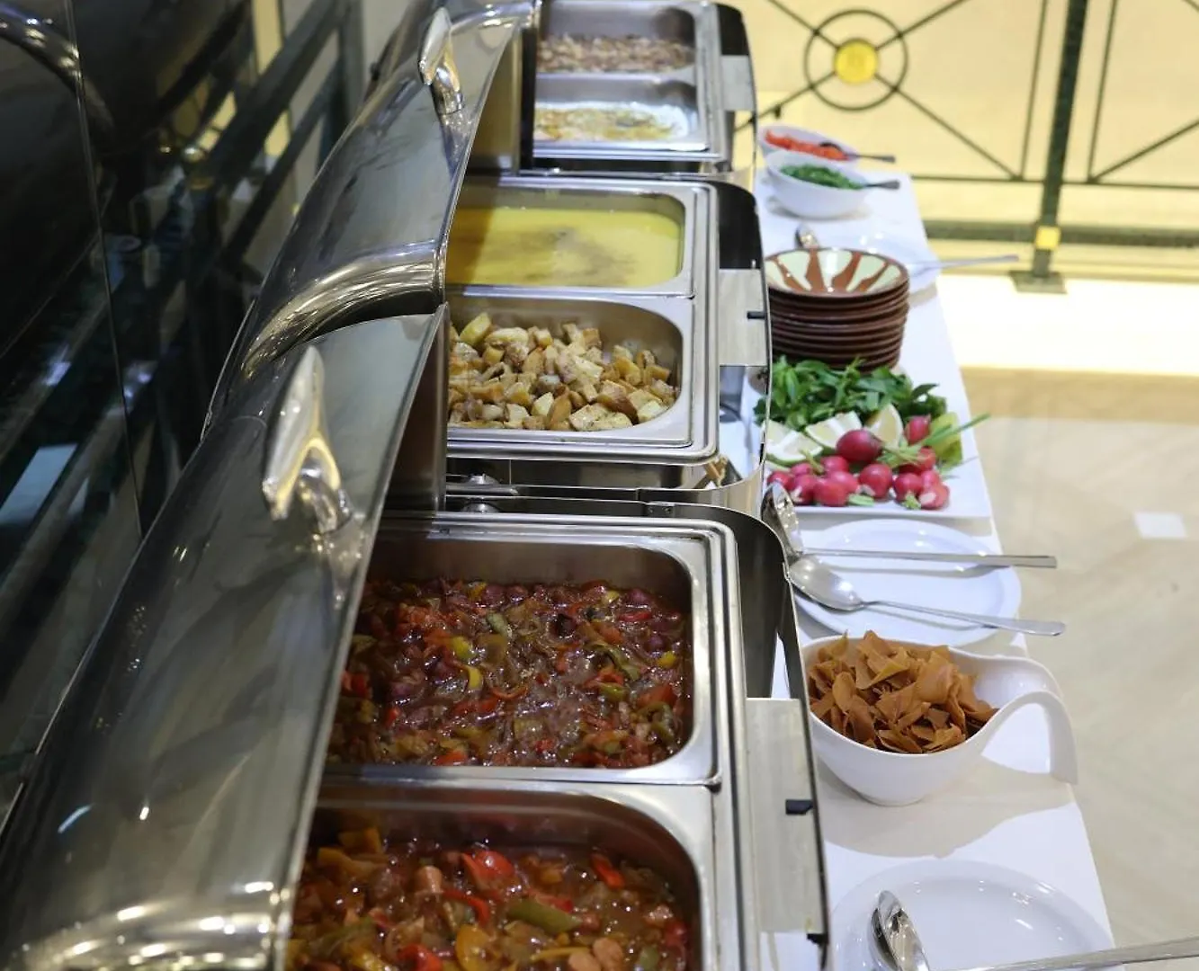 El Sheikh Suites Hotel Beirut