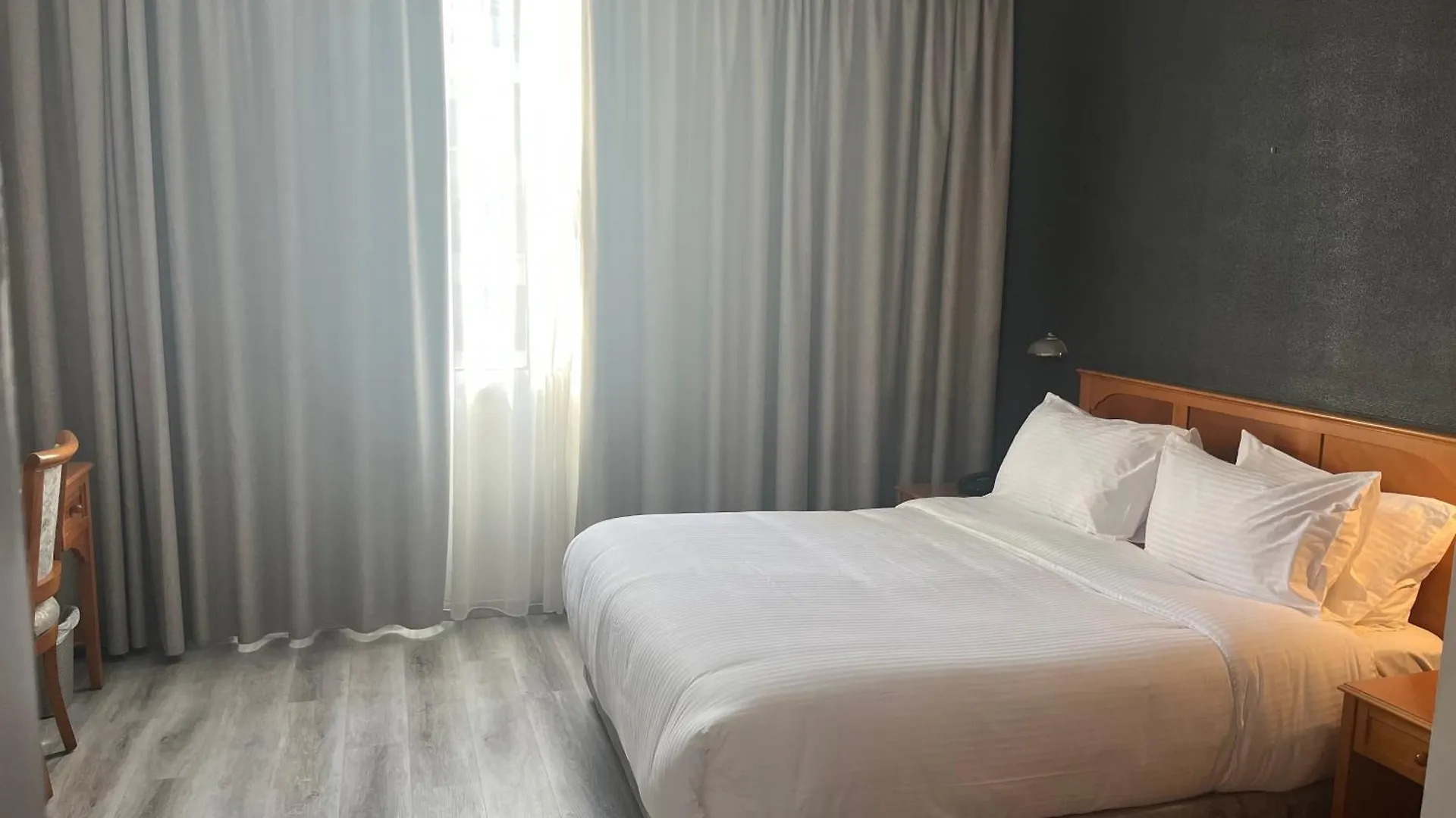El Sheikh Suites Hotel Beirut 4*,  Lebanon